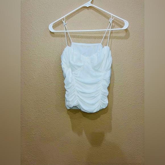 White Top Crop Top Crop Top Crop Top Crop - Picture 1 of 4